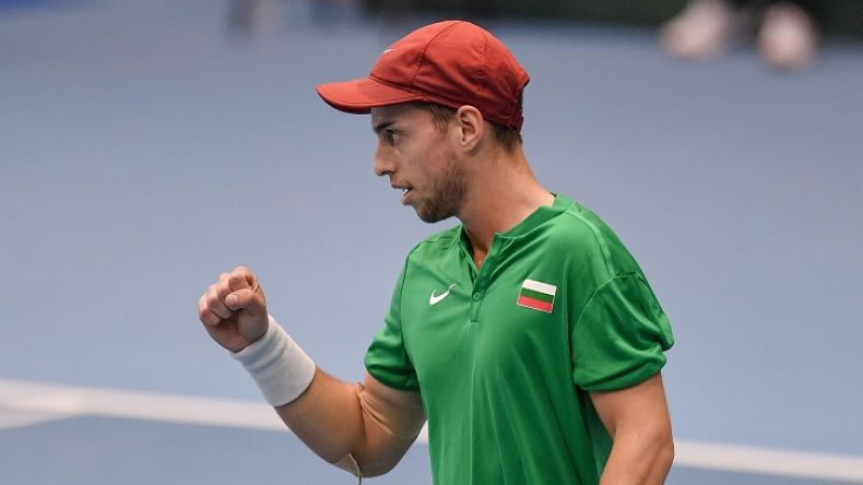 Двама българи излизат на корта в понеделник на турнира Sofia Open