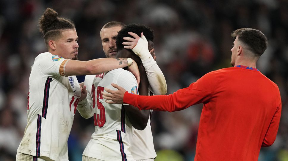 Арсенал подкрепи Сака след финала на Евро 2020