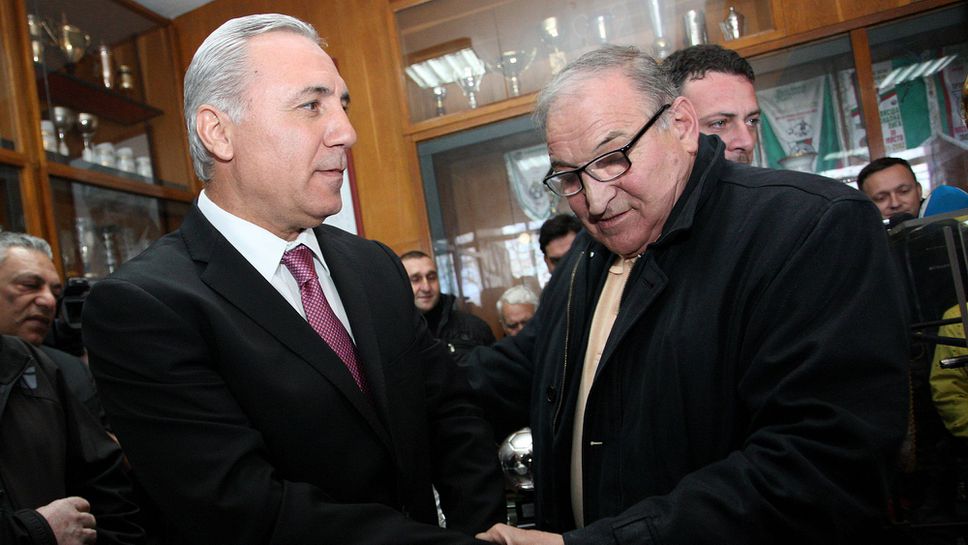 Стоичков към Димитър Пенев: Без теб нямаше да има "Парк де Пренс" и САЩ'94