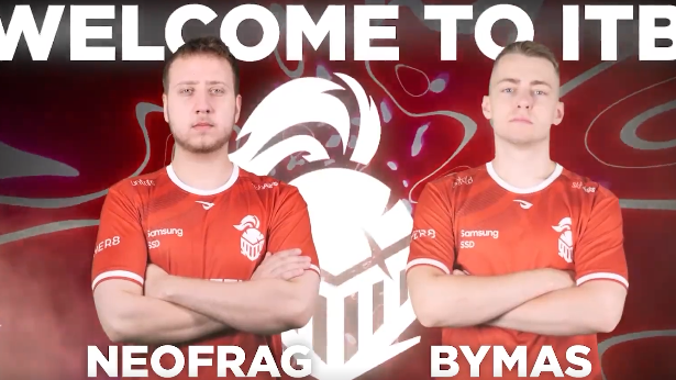 Силни трансфери в английска организация