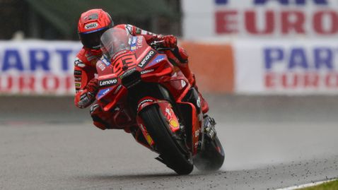  Маркес трябваше да се бори до последно за успеха в спринта след нерешително начало 