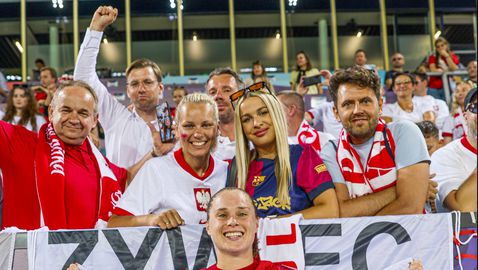  Полша победи Дания в мач без значение 