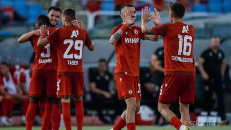  ЦСКА с първа победа при Душан Керкез, атомното нахлуване Питас-Санянг разпиля елитни сърби 