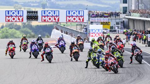 В MotoGP остават 7 места за сезон 2027