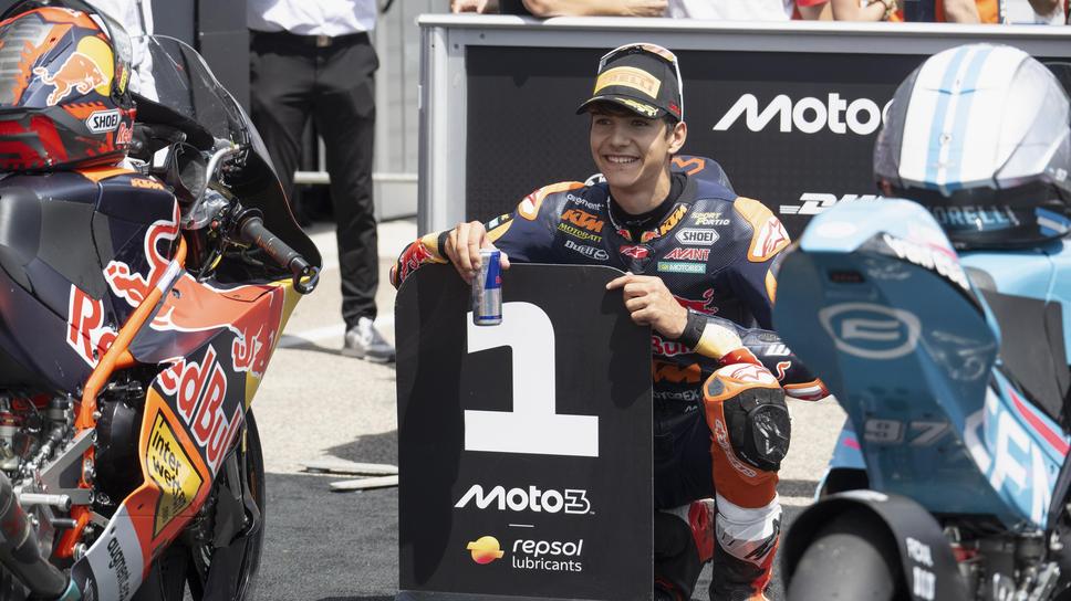 Уриарте надви Килес за втора победа през сезона в Moto3