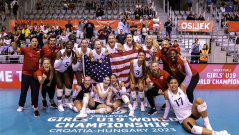 Девойките на САЩ обърнаха Турция от 0:2 гейма и триумфираха със световната титла