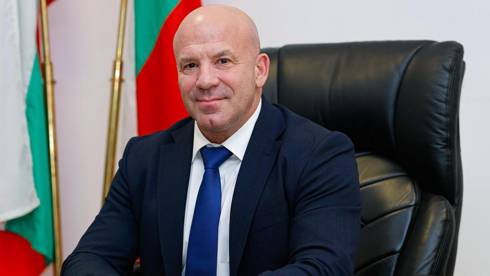 Министър Керязов ще награди европейски шампиони по снукър