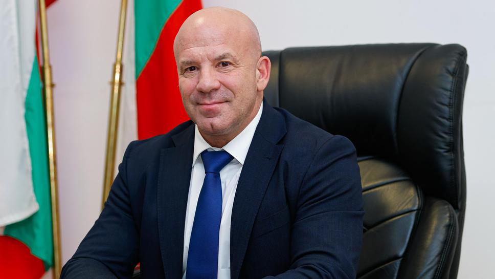 Енчо Керязов с приветствие по случай Международния ден на младежта
