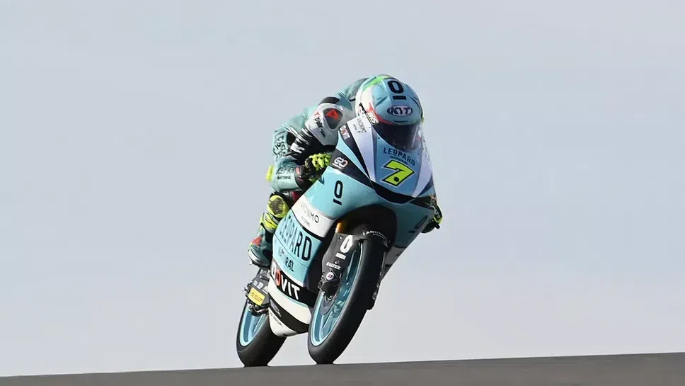 Италианец с трета победа за сезона в Moto3, лидерите в шампионата не завършиха