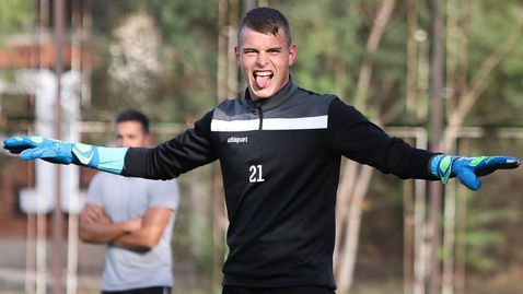  Вуцов пропуснал мача с ЦСКА 1948 поради грип 