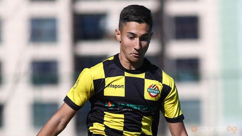  Футболистът на Ботев (Пловдив) Монир Ал-Бадарин вкара гол при дебюта си за Палестина 