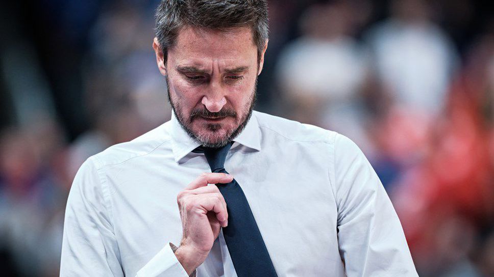 Върнаха кредитната карта на селекционера на Италия