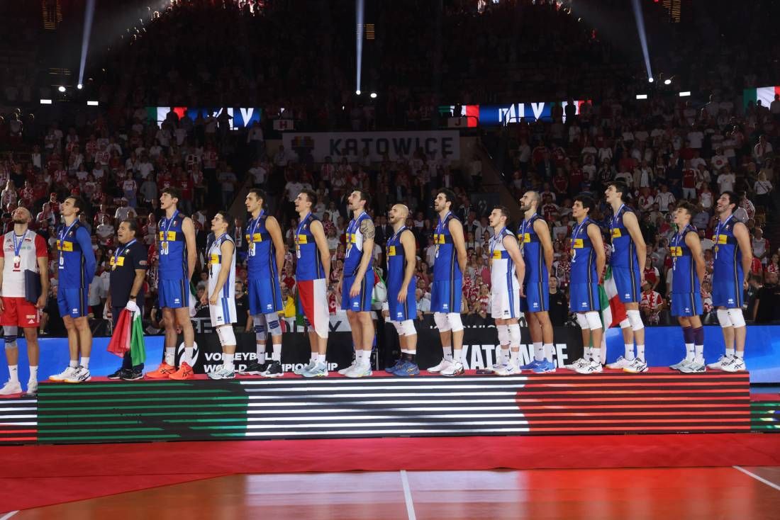  Италия разплака Полша пред 12 000 зретили в Катовице и е новият международен шампион </div>

</article>
<style>
.youtube{
  width:100%;height:500px;
}
@media only screen and (max-width: 600px) {
.youtube {
    height:250px;
  }
}
</style>
<div style=