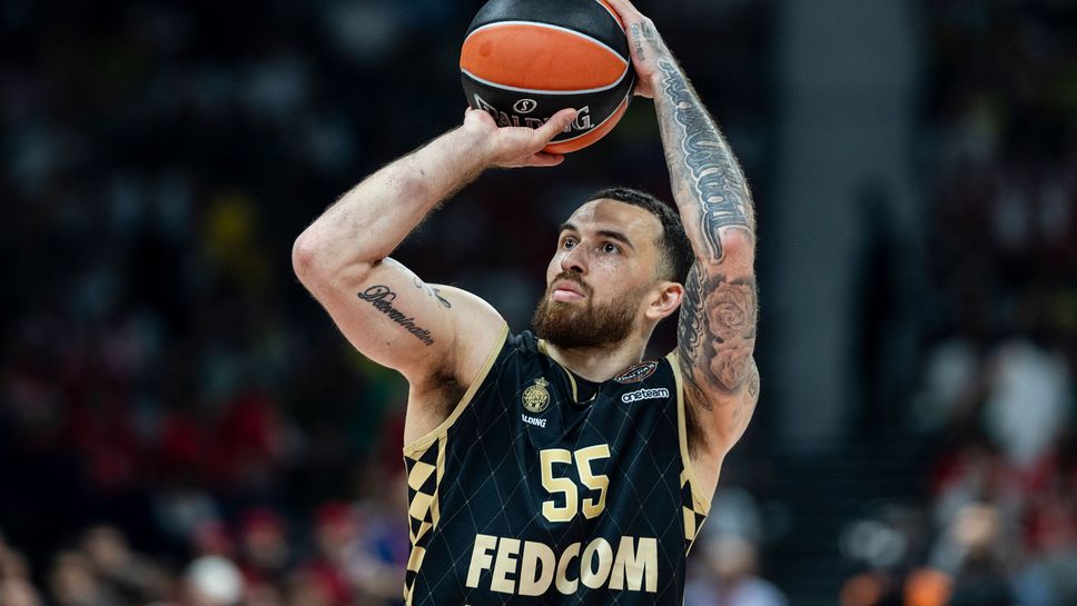 Въпросителните около бъдещето на американския баскетболист Майк Джеймс в Монако