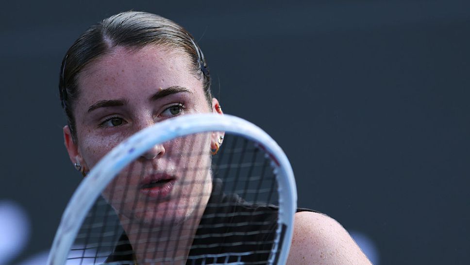 Първите две поставени в схемата отпаднаха във втория кръг на