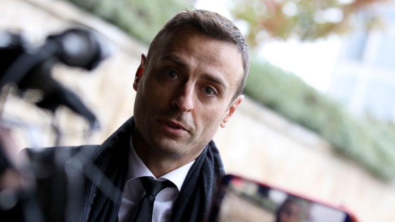  И Марица застана зад Бербатов 