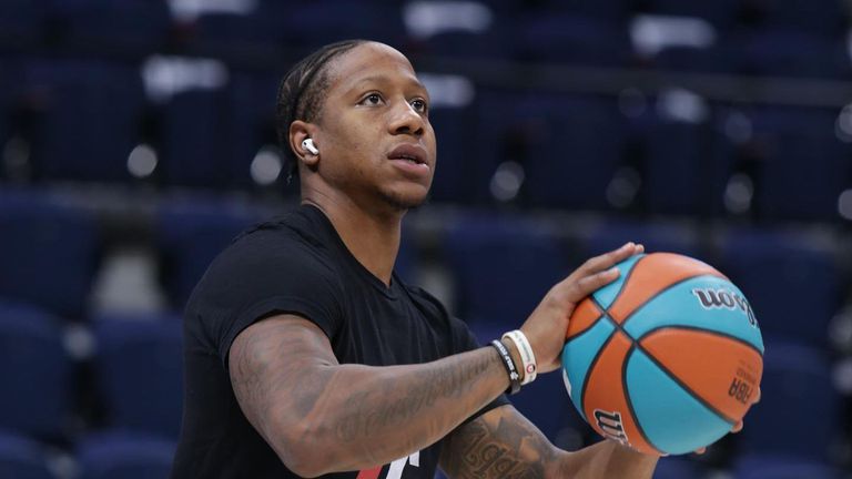 За последно Каанан бе съотборник на българския национал Дий Бост