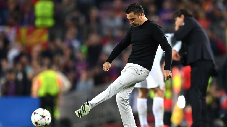 Треньорът на Барселона Чави Ернандес не бе щастлив след равенството