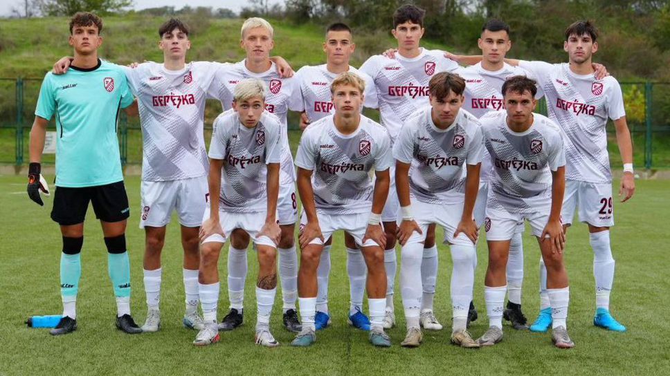 Фратрия II победи Фратрия U17