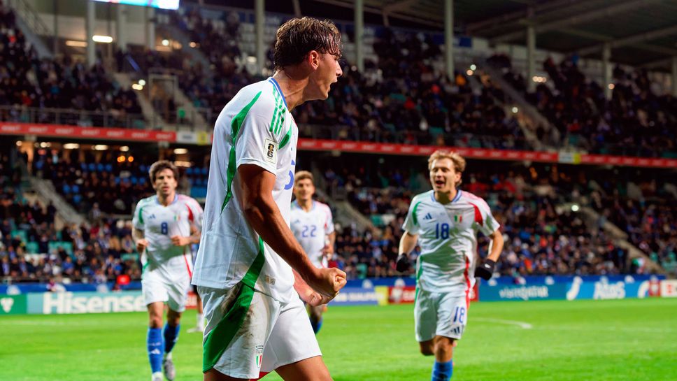 Еспозито след дебютния си гол за Италия: Това трябва да е само началото