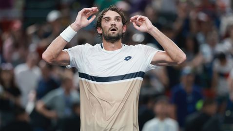 Вашеро спечели "братовчедския" финал и влезе в историята на "Мастърс"