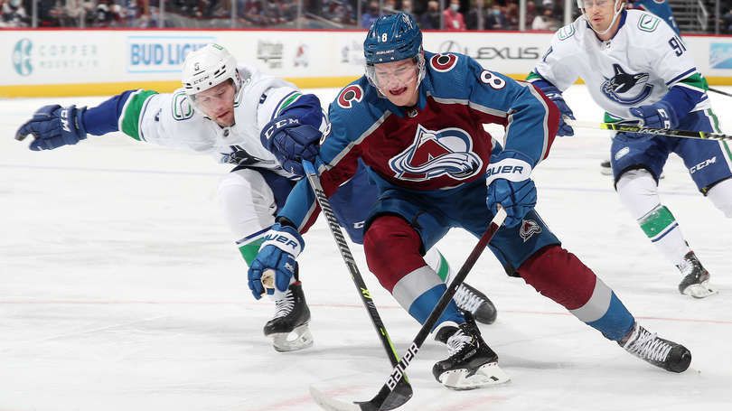 Колорадо не остави шансове на гостуващия Ванкувър в двубой от НХЛ