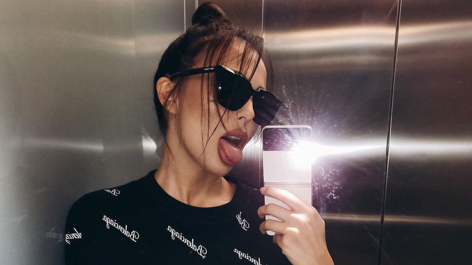 Николета Лозанова напомни за себе си