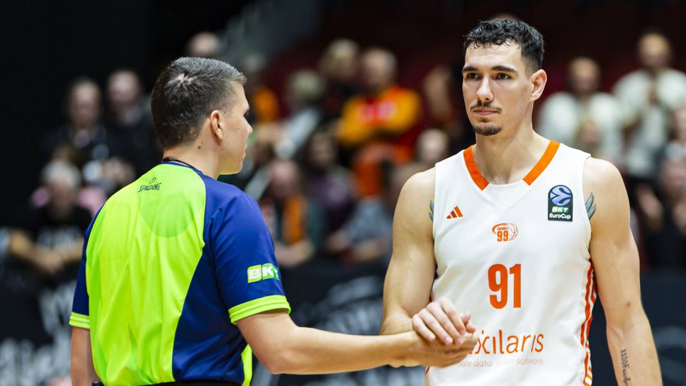 Националът Йордан Минчев и германския му отбор Кемниц отстъпиха пред