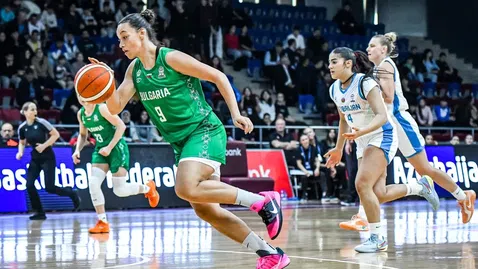 България се подигра с Азербайджан в Баку