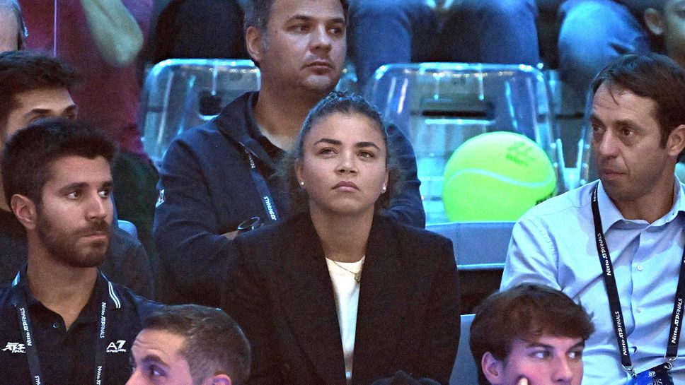 Всички обичат Джазмин Паолини — и тази любов се умножава