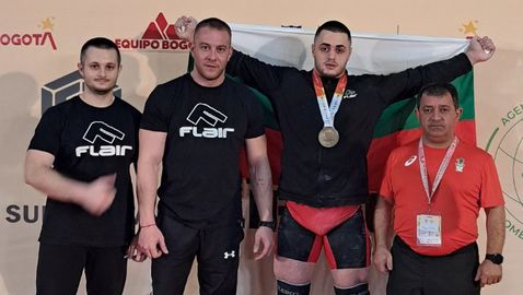 Карлос Насар подобри световен рекорд, но остана без титла