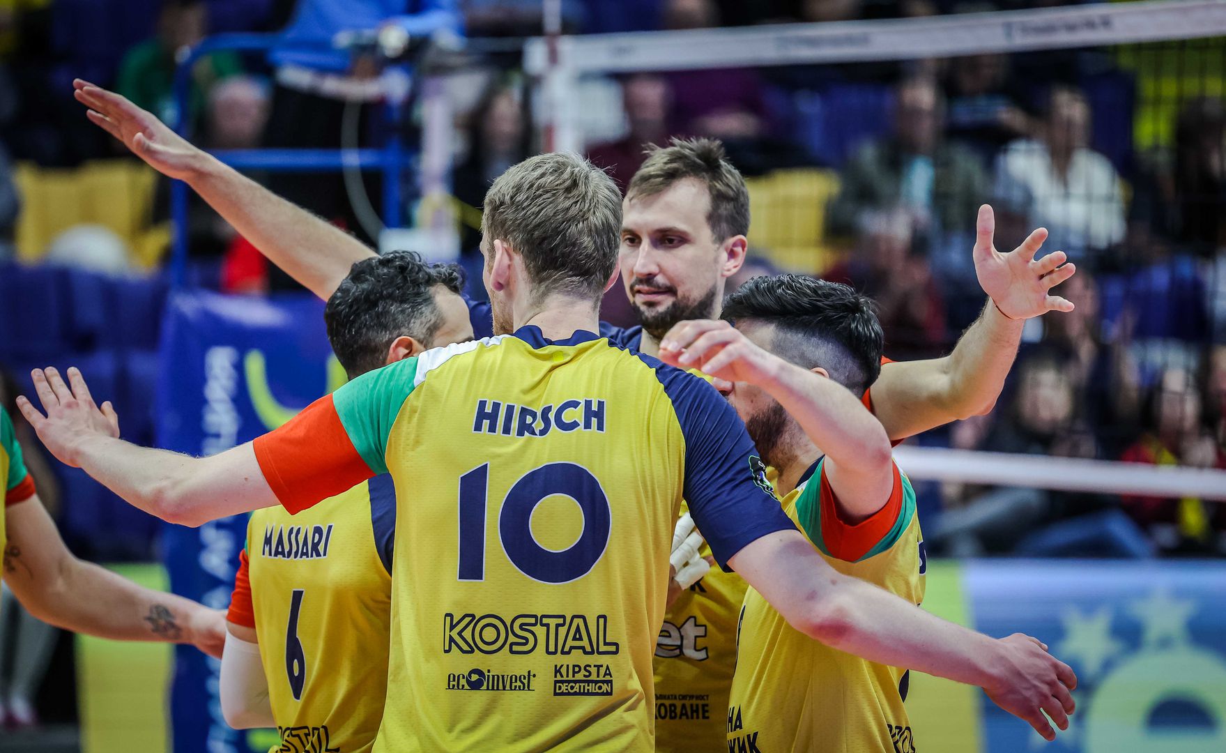 Хебър с нова победа в Efbet Супер Волей след обрат срещу Берое 🏐