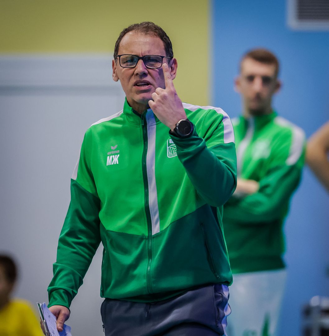 Хебър с нова победа в Efbet Супер Волей след обрат срещу Берое 🏐