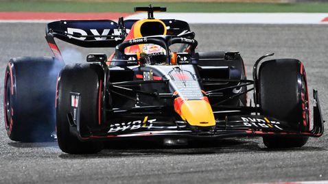  Защо Нюи се е срамувал от RB18? 