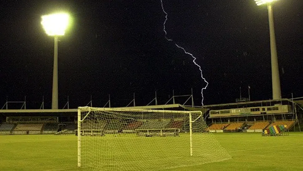 Мълния уби 21-годишен футболист в Бразилия