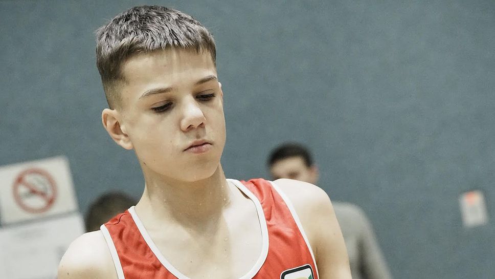 Николай Карабойков се класира за четвъртфиналите на Европейското първенство по