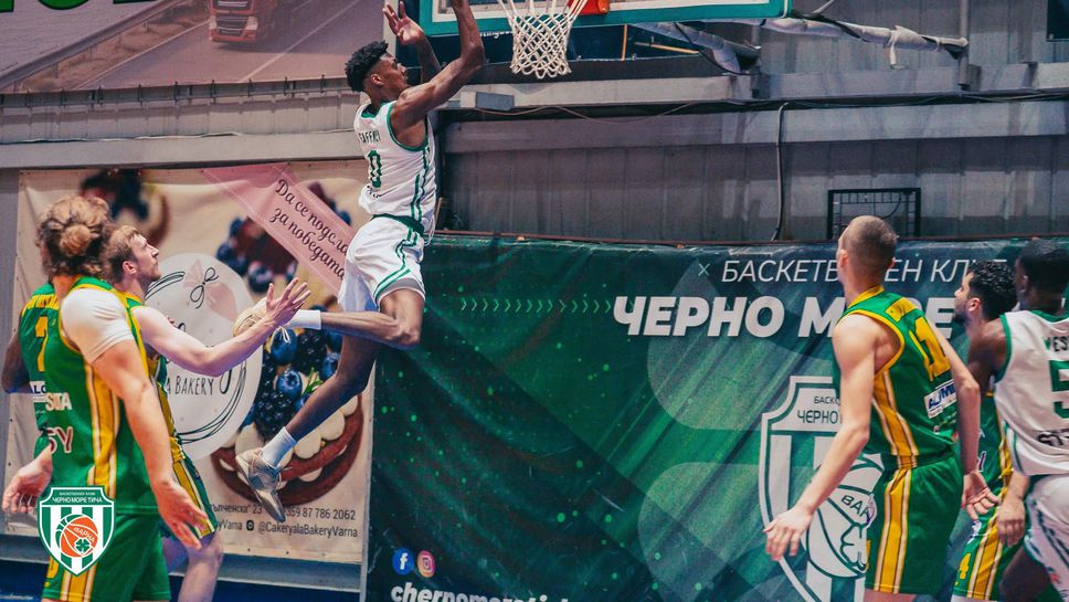 Черно море разпиля Шумен във Варна