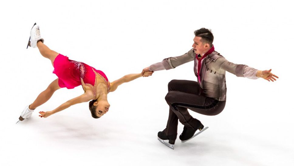 Руснаци поведоха след кратката програма на европейското по фигурно пързаляне