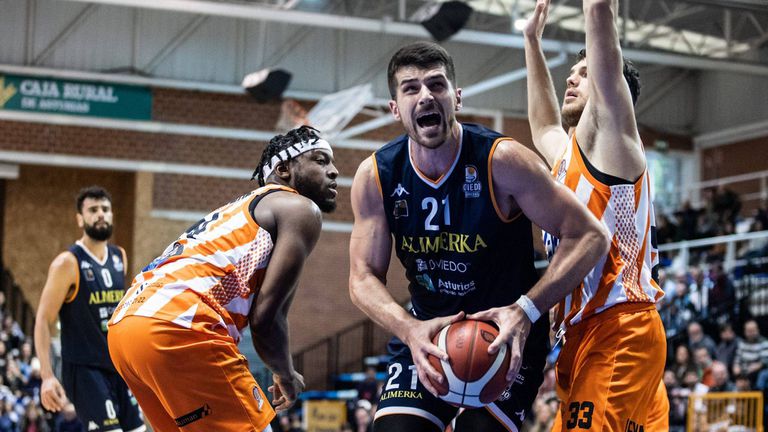 Берое привлече 31-годишния баскетболист Александър Андреевич, обявиха от старозагорския клуб