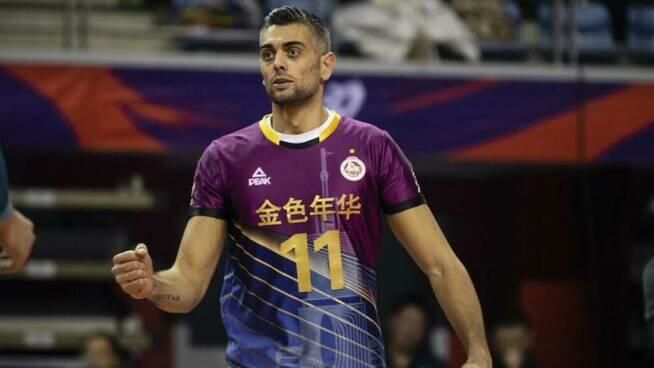 Трансферен удар! Хебър се подсили с италиански диагонал