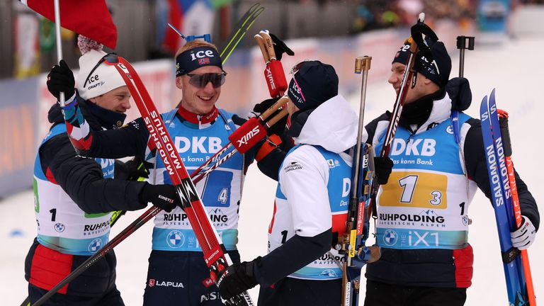 Отборът на Норвегия спечели щафетата на 4х7,5 км в германския