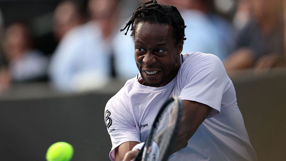 Защитаващият титлата си Гаел Монфис отпадна още в първия кръг