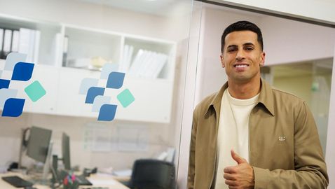 Куриоз: Барселона обяви Кансело и веднага изтри новината