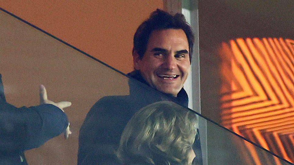 Феновете на тенис легендата Роджър Федерер се сблъскват с голямо