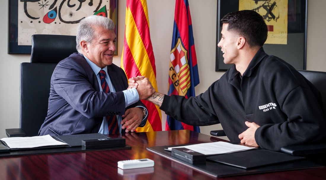 Барселона все пак обяви привличането на Кансело