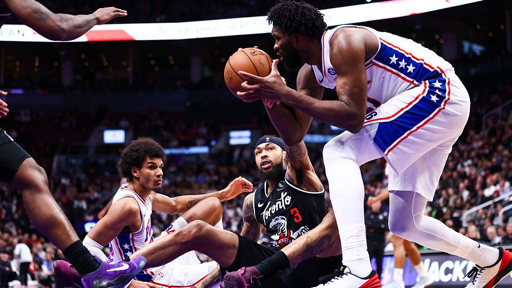 Филаделфия надви Торонто