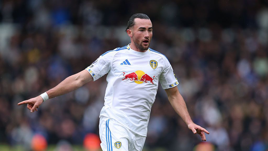 Фиорентина иска да се подсили със съотборник на Илия Груев