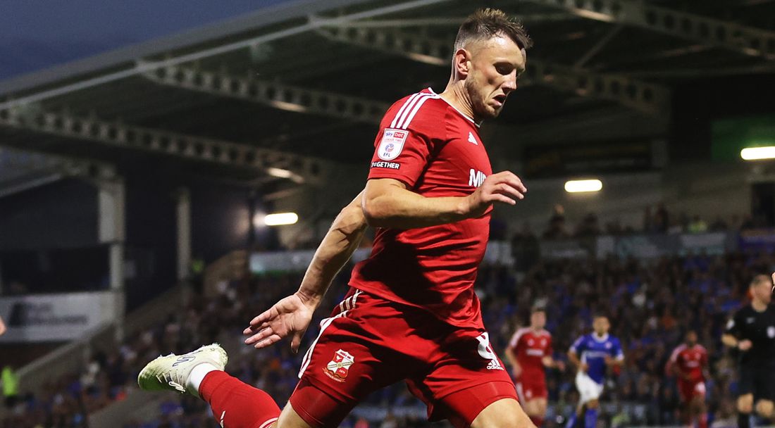 Наказаха англичанин за нарушения върху интимните части