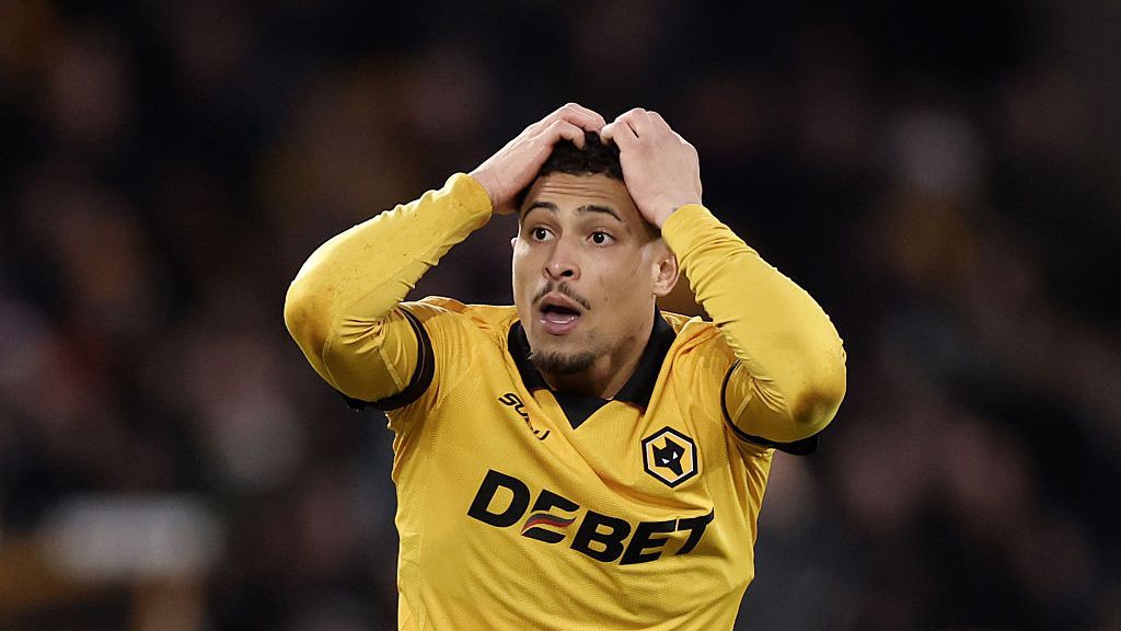 От Наполи договорили халф на Уулвърхамптън