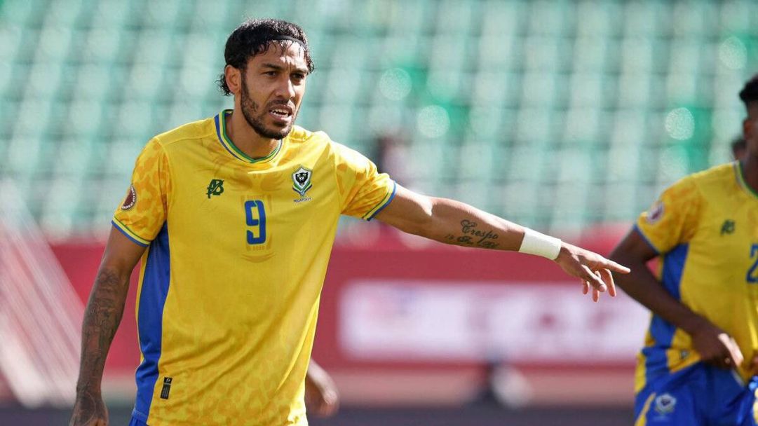 Правителството на Габон отмени наказанията на националния отбор и Обамеянг